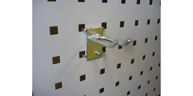 Háček dvojitý lomený 15x45 mm