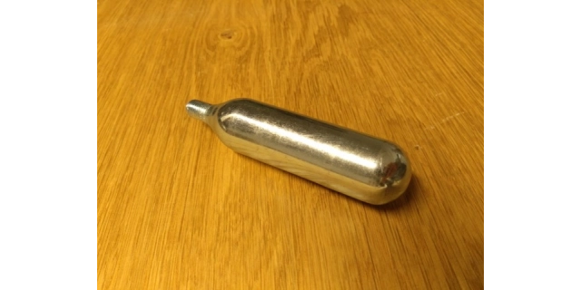 Bombička CO2, 12g